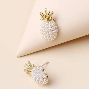 Pineapple Earrings!